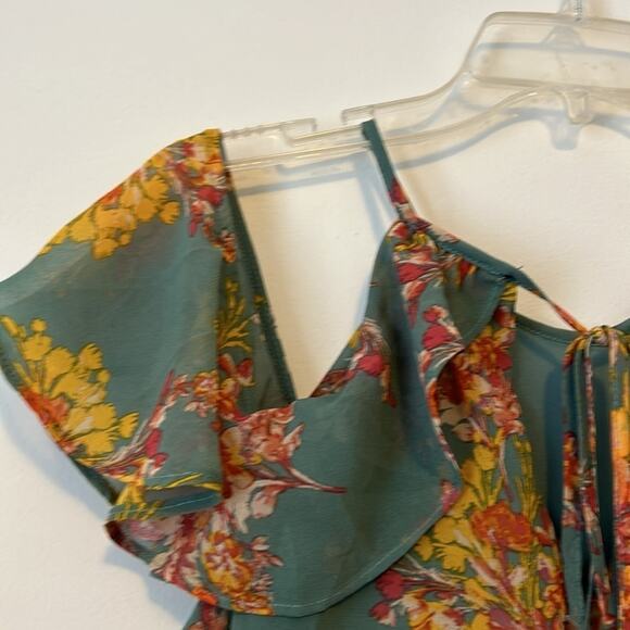 Blue Rain cold shoulder dress. Sz S - Picture 5 of 8